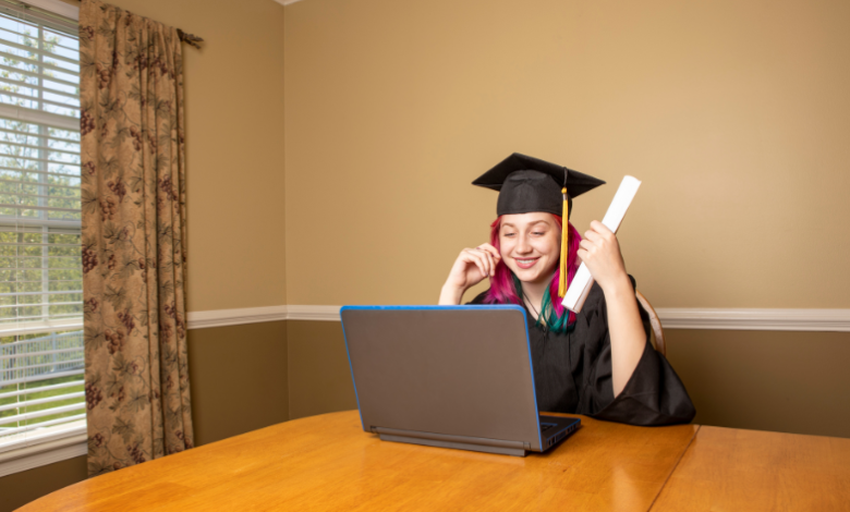 earning an online degree